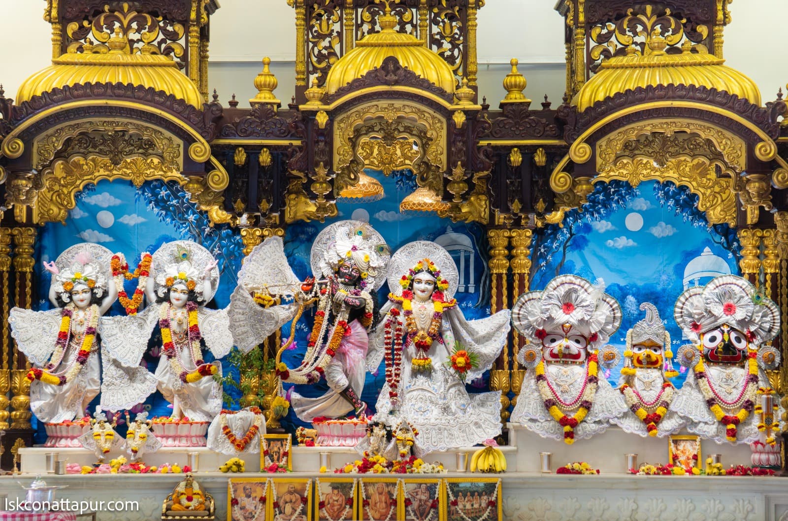 Sringar Darshan photo 2 of 6 — 2 April 2026