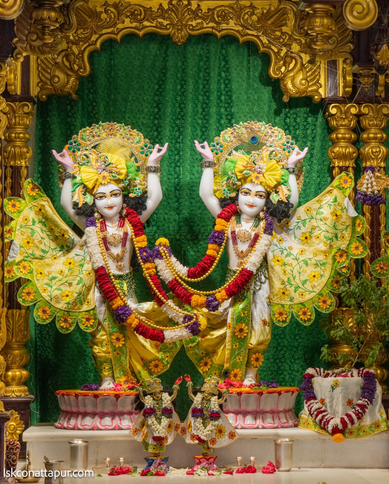 Sringar Darshan photo 5 of 6 — 16 April 2026