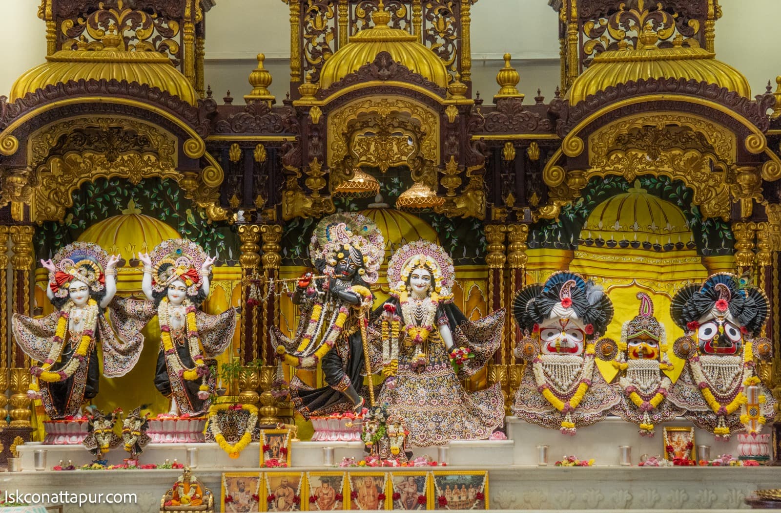 Sringar Darshan photo 2 of 6 — 17 April 2026
