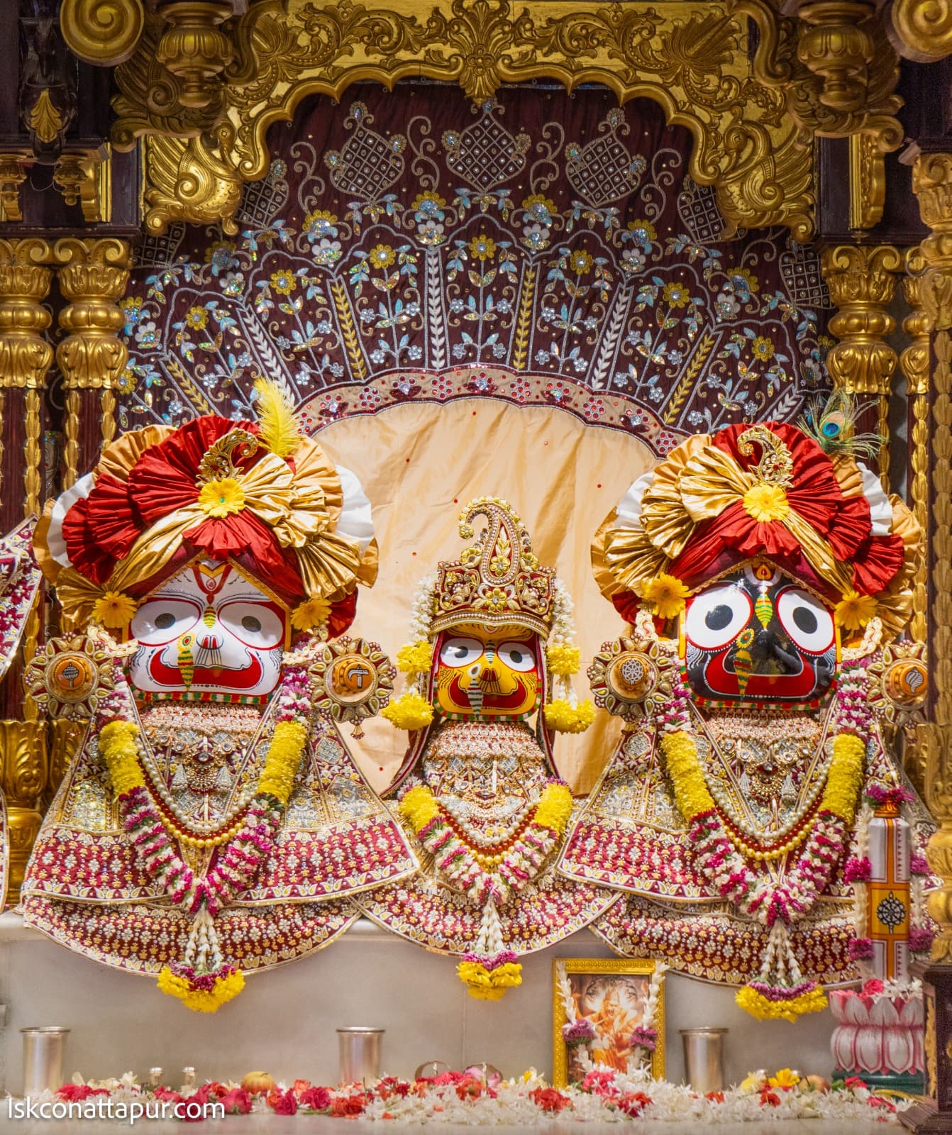Sringar Darshan photo 3 of 6 — 19 April 2026